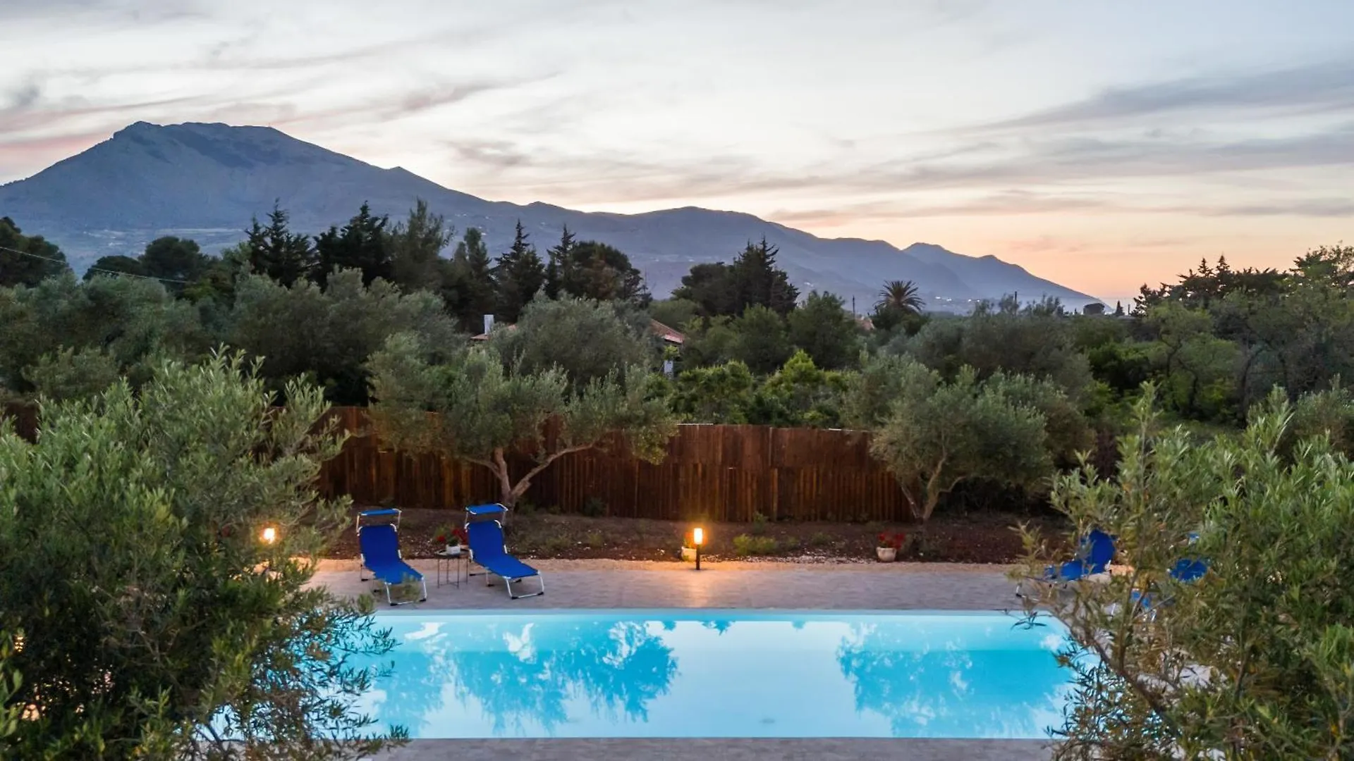 Casa Lory - Castellammare Del Golfo A 3 Km Dalla Spiaggia Con Piscina