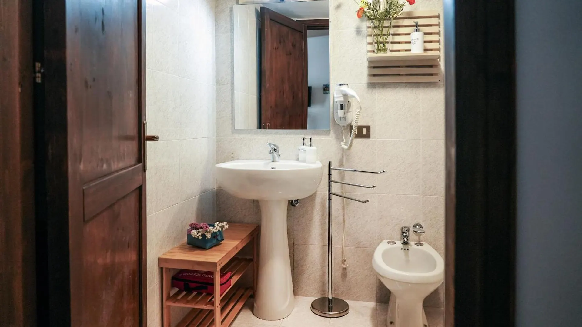 Casa Lory - Castellammare Del Golfo A 3 Km Dalla Spiaggia Con Piscina 0*,  İtalya